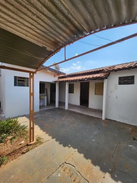 Comprar Casa / Padr&atilde;o em Mirassol R$ 160.000,00 - Foto 9