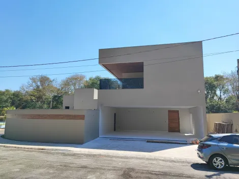 Casa / Condom&iacute;nio em Sales 