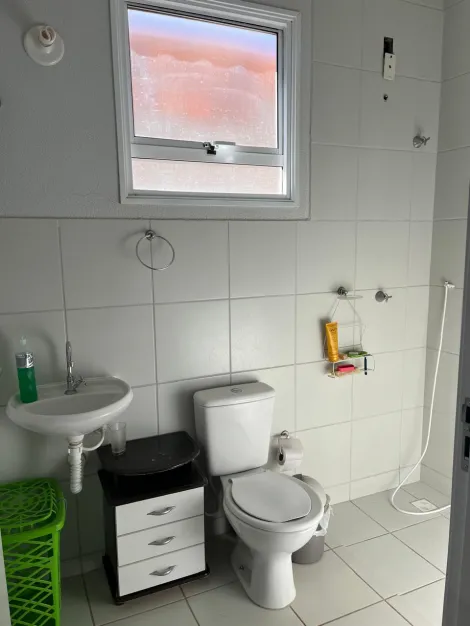 Alugar Casa / Padr&atilde;o em S&atilde;o Jos&eacute; do Rio Preto R$ 1.300,00 - Foto 6