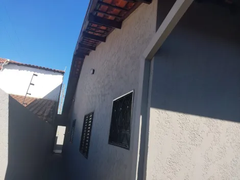 Comprar Casa / Padr&atilde;o em S&atilde;o Jos&eacute; do Rio Preto R$ 340.000,00 - Foto 3