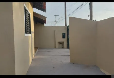 Alugar Casa / Padr&atilde;o em Bady Bassitt R$ 2.000,00 - Foto 15