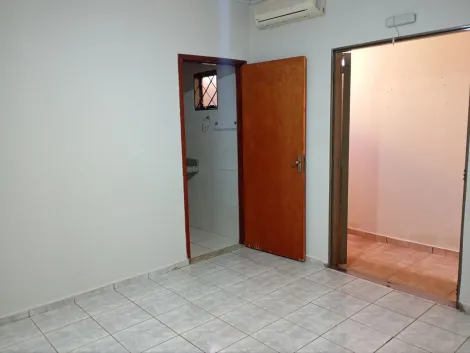 Comprar Casa / Padr&atilde;o em Ol&iacute;mpia R$ 300.000,00 - Foto 4