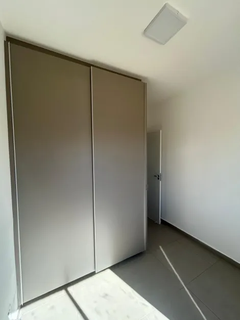 Alugar Casa / Condom&iacute;nio em Bady Bassitt R$ 3.000,00 - Foto 7