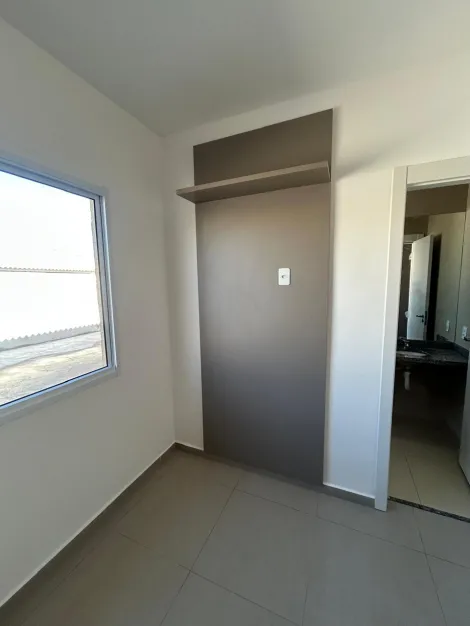 Alugar Casa / Condom&iacute;nio em Bady Bassitt R$ 3.000,00 - Foto 9