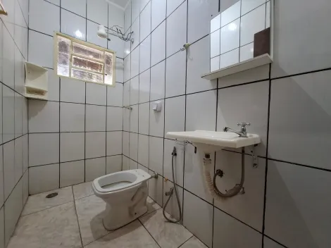 Alugar Casa / Padr&atilde;o em S&atilde;o Jos&eacute; do Rio Preto R$ 1.100,00 - Foto 4
