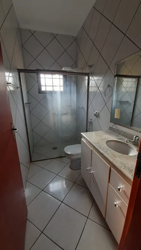 Alugar Casa / Padr&atilde;o em S&atilde;o Jos&eacute; do Rio Preto R$ 2.000,00 - Foto 10