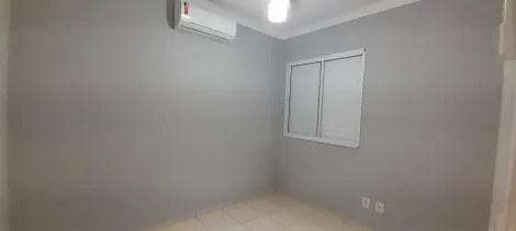 Alugar Casa / Condom&iacute;nio em S&atilde;o Jos&eacute; do Rio Preto R$ 1.500,00 - Foto 16