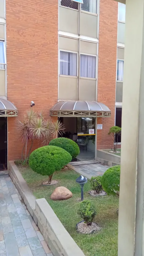 Alugar Apartamento / Padr&atilde;o em S&atilde;o Jos&eacute; do Rio Preto R$ 1.300,00 - Foto 12