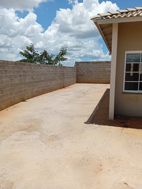 Alugar Casa / Padr&atilde;o em S&atilde;o Jos&eacute; do Rio Preto R$ 1.000,00 - Foto 6