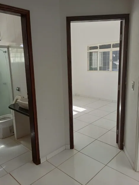 Comprar Casa / Padr&atilde;o em S&atilde;o Jos&eacute; do Rio Preto R$ 410.000,00 - Foto 5