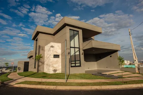 Alugar Casa / Condom&iacute;nio em S&atilde;o Jos&eacute; do Rio Preto. apenas R$ 1.690.000,00