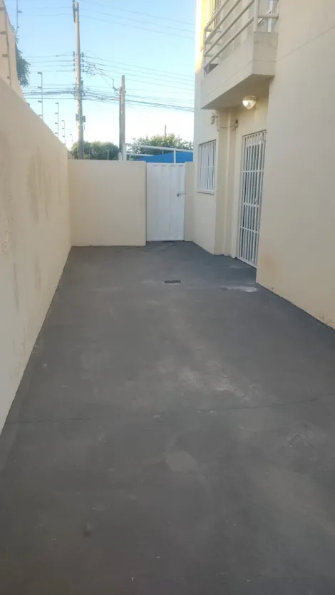 Alugar Apartamento / Padr&atilde;o em S&atilde;o Jos&eacute; do Rio Preto R$ 1.200,00 - Foto 13