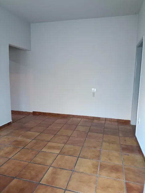 Alugar Casa / Padr&atilde;o em S&atilde;o Jos&eacute; do Rio Preto R$ 1.000,00 - Foto 11