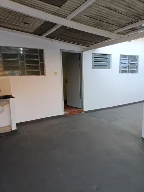 Alugar Casa / Padr&atilde;o em S&atilde;o Jos&eacute; do Rio Preto R$ 1.000,00 - Foto 3