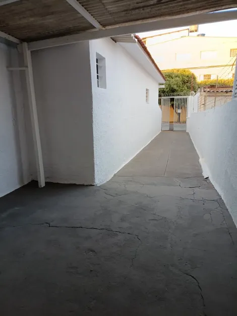 Alugar Casa / Padr&atilde;o em S&atilde;o Jos&eacute; do Rio Preto R$ 1.000,00 - Foto 2