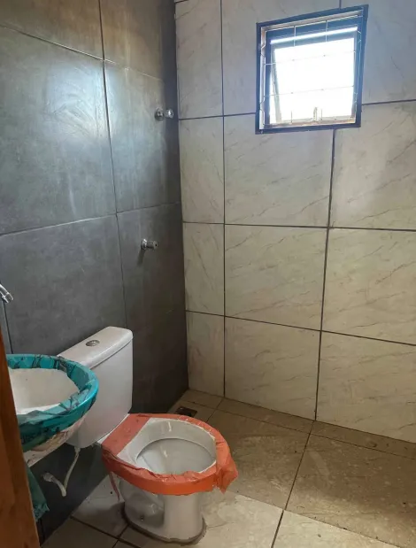 Alugar Casa / Padr&atilde;o em Bady Bassitt R$ 1.200,00 - Foto 4