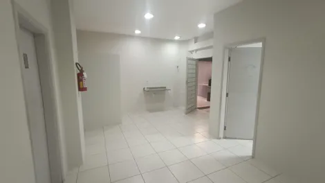 Alugar Comercial / Pr&eacute;dio Inteiro em S&atilde;o Jos&eacute; do Rio Preto R$ 10.500,00 - Foto 17