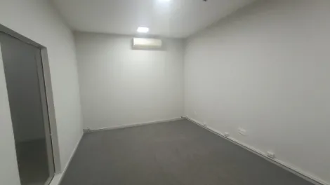 Alugar Comercial / Pr&eacute;dio Inteiro em S&atilde;o Jos&eacute; do Rio Preto R$ 10.500,00 - Foto 34