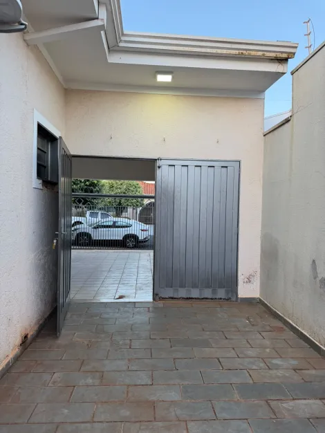 Comprar Casa / Padr&atilde;o em S&atilde;o Jos&eacute; do Rio Preto R$ 650.000,00 - Foto 18