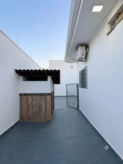 Comprar Casa / Padr&atilde;o em S&atilde;o Jos&eacute; do Rio Preto R$ 650.000,00 - Foto 17