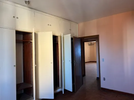 Alugar Apartamento / Padr&atilde;o em S&atilde;o Jos&eacute; do Rio Preto R$ 700,00 - Foto 15