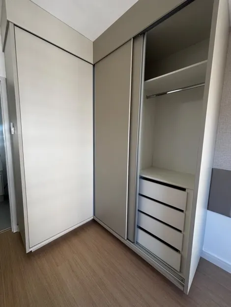 Alugar Apartamento / Padr&atilde;o em S&atilde;o Jos&eacute; do Rio Preto R$ 3.300,00 - Foto 14