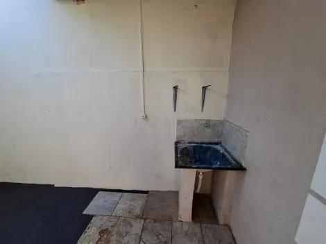 Alugar Casa / Padr&atilde;o em S&atilde;o Jos&eacute; do Rio Preto R$ 750,00 - Foto 10
