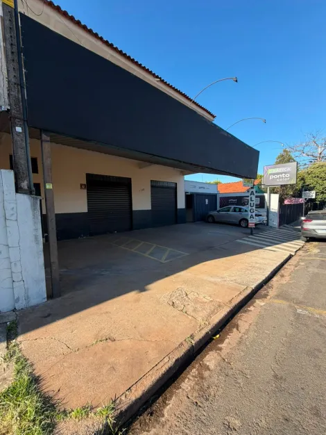 Alugar Comercial / Sal&atilde;o em S&atilde;o Jos&eacute; do Rio Preto. apenas R$ 3.600,00