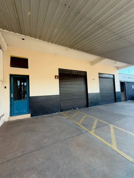 Alugar Comercial / Sal&atilde;o em S&atilde;o Jos&eacute; do Rio Preto R$ 3.600,00 - Foto 3