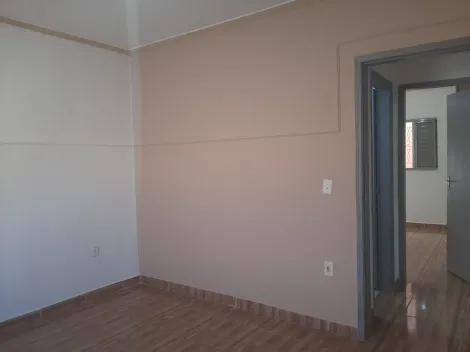 Alugar Casa / Padr&atilde;o em S&atilde;o Jos&eacute; do Rio Preto R$ 1.500,00 - Foto 17