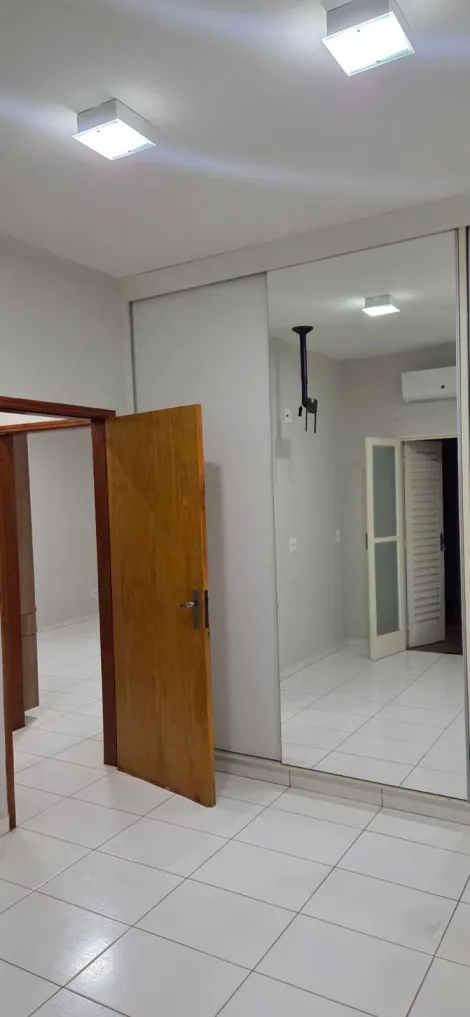 Comprar Casa / Padr&atilde;o em S&atilde;o Jos&eacute; do Rio Preto R$ 600.000,00 - Foto 18
