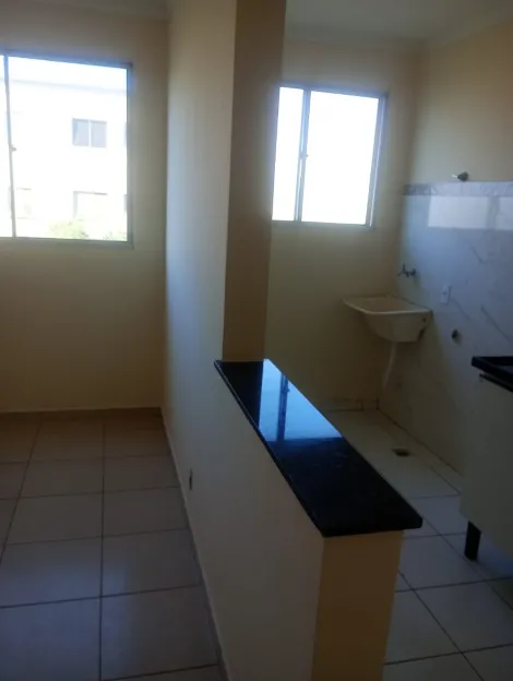 Alugar Apartamento / Padr&atilde;o em S&atilde;o Jos&eacute; do Rio Preto. apenas R$ 195.000,00