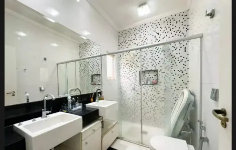 Alugar Casa / Padr&atilde;o em S&atilde;o Jos&eacute; do Rio Preto R$ 3.000,00 - Foto 14