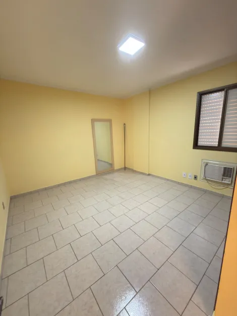 Alugar Apartamento / Padr&atilde;o em S&atilde;o Jos&eacute; do Rio Preto. apenas R$ 1.800,00