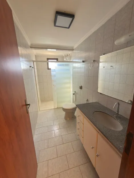 Alugar Apartamento / Padr&atilde;o em S&atilde;o Jos&eacute; do Rio Preto R$ 1.800,00 - Foto 9