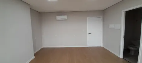 Alugar Comercial / Sala em S&atilde;o Jos&eacute; do Rio Preto R$ 5.000,00 - Foto 6