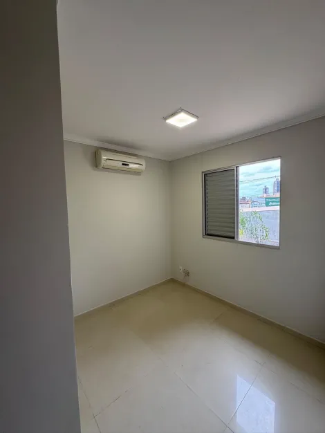 Comprar Casa / Condom&iacute;nio em S&atilde;o Jos&eacute; do Rio Preto R$ 790.000,00 - Foto 23