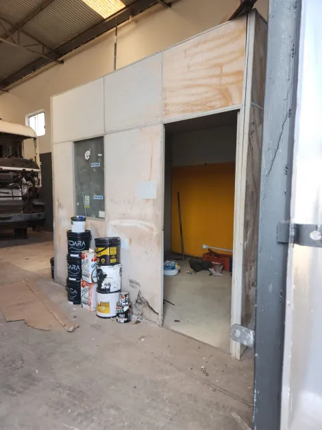 Alugar Comercial / Galp&otilde;es em S&atilde;o Jos&eacute; do Rio Preto R$ 7.000,00 - Foto 4