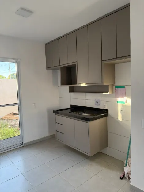 Comprar Casa / Condom&iacute;nio em Bady Bassitt R$ 250.000,00 - Foto 2
