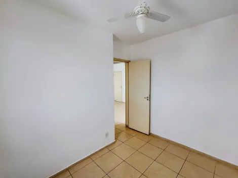 Alugar Apartamento / Padr&atilde;o em S&atilde;o Jos&eacute; do Rio Preto R$ 900,00 - Foto 11