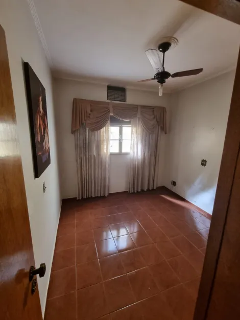 Comprar Casa / Padr&atilde;o em S&atilde;o Jos&eacute; do Rio Preto R$ 550.000,00 - Foto 5