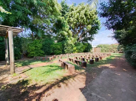 Alugar Rural / Ch&aacute;cara em Guapia&ccedil;u R$ 1.800,00 - Foto 8