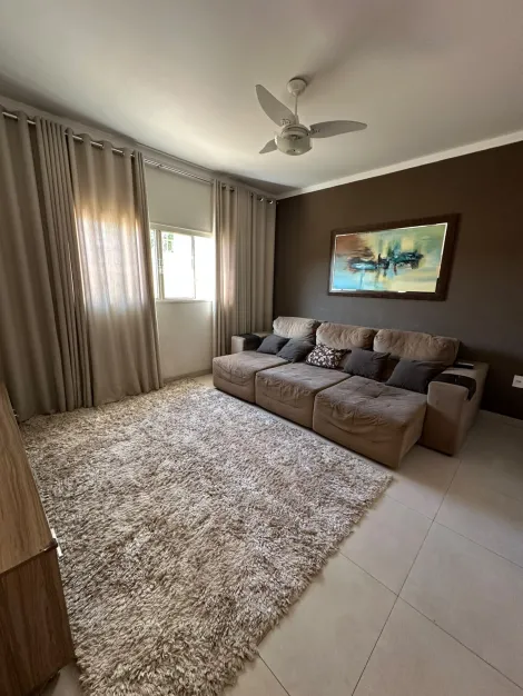 Comprar Casa / Padr&atilde;o em S&atilde;o Jos&eacute; do Rio Preto R$ 645.000,00 - Foto 4