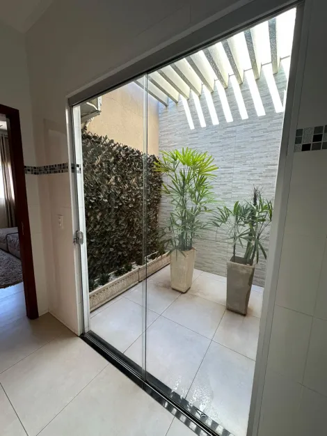 Comprar Casa / Padr&atilde;o em S&atilde;o Jos&eacute; do Rio Preto R$ 645.000,00 - Foto 5
