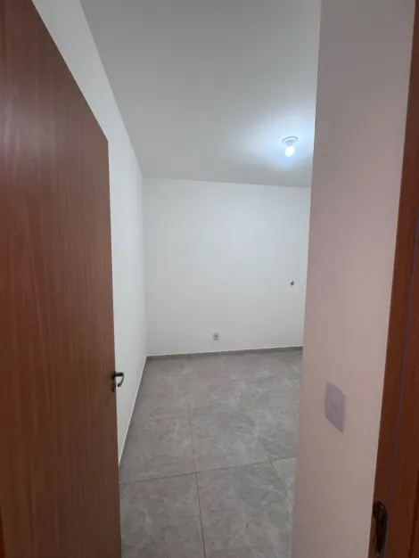Alugar Apartamento / Padr&atilde;o em S&atilde;o Jos&eacute; do Rio Preto R$ 1.200,00 - Foto 9