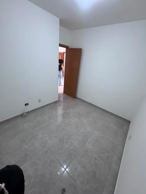 Alugar Apartamento / Padr&atilde;o em S&atilde;o Jos&eacute; do Rio Preto R$ 1.200,00 - Foto 11