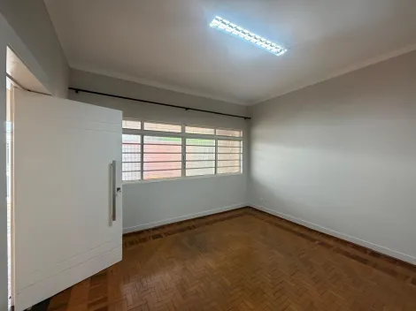 Alugar Casa / Padr&atilde;o em S&atilde;o Jos&eacute; do Rio Preto R$ 3.500,00 - Foto 3