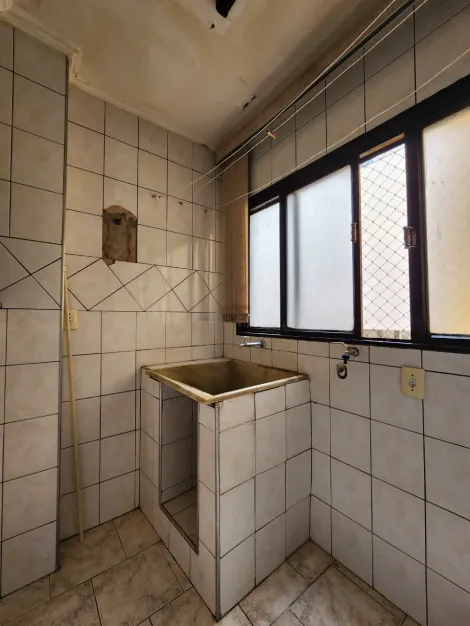 Alugar Apartamento / Padr&atilde;o em S&atilde;o Jos&eacute; do Rio Preto R$ 1.420,00 - Foto 17