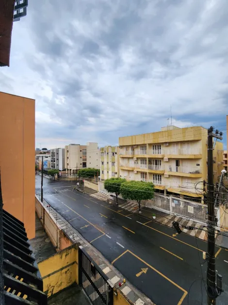 Alugar Apartamento / Padr&atilde;o em S&atilde;o Jos&eacute; do Rio Preto R$ 1.420,00 - Foto 4