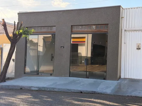 Alugar Comercial / Sal&atilde;o em S&atilde;o Jos&eacute; do Rio Preto. apenas R$ 1.850,00